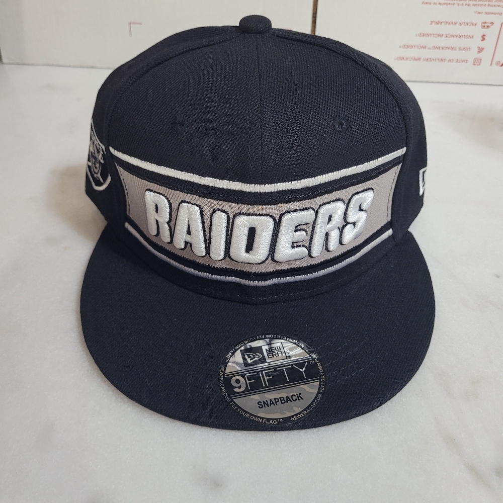 Raiders 9FIFTY NFL Adjustable Snapback New Era Cap - Black -